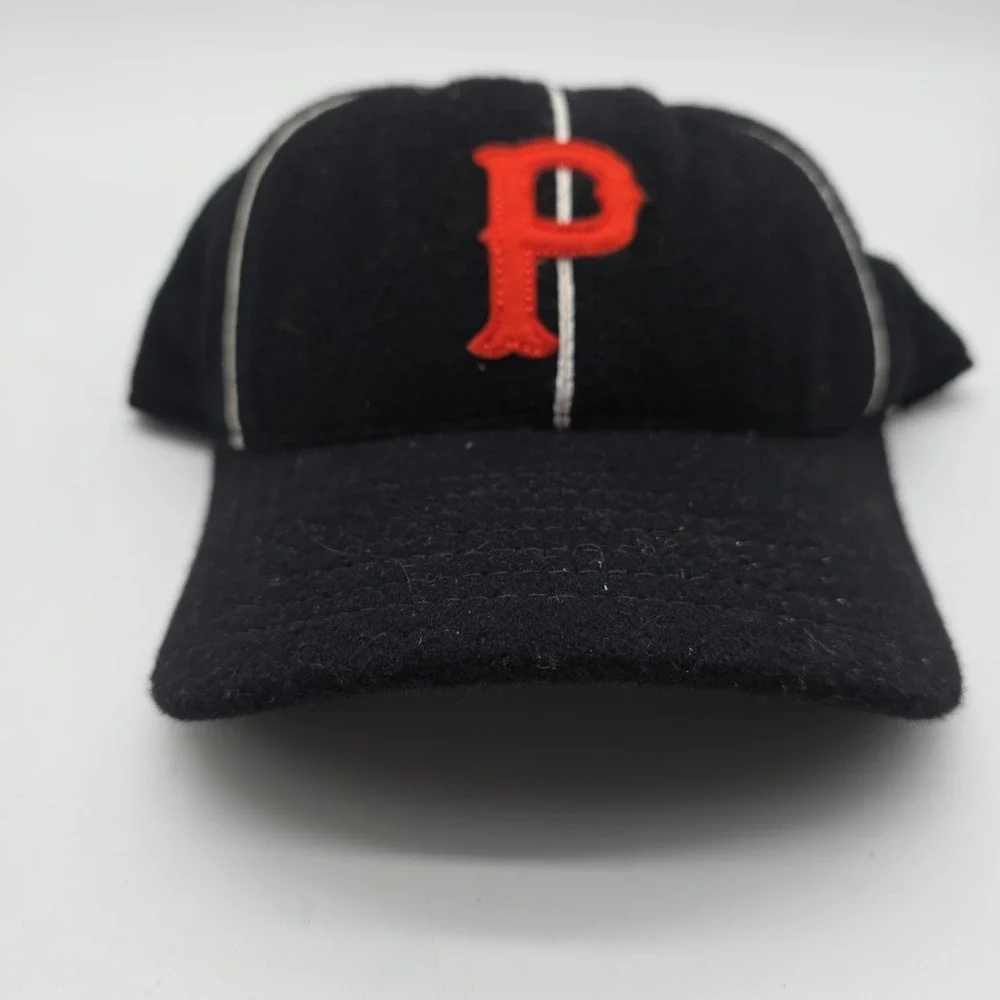 Ebbets Field Flannels fitted hat cap 7 3/4 letter P rare Ballcap Baseball